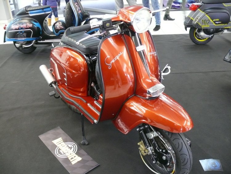 2019-alpencustomshow_P1190920-k.jpg (image/jpeg)