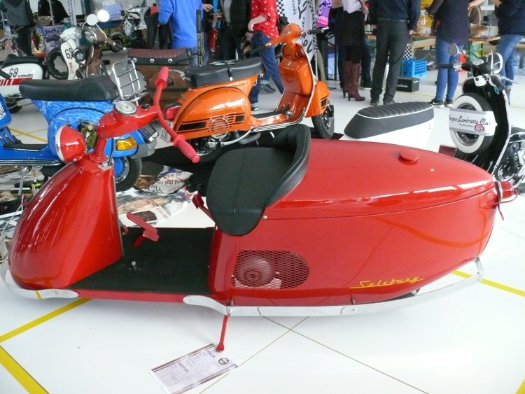 2019-alpencustomshow_P1190952-k.jpg (image/jpeg)