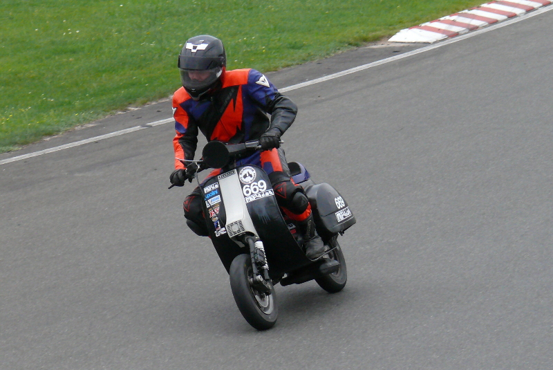 P1120007-k.jpg (image/jpeg)